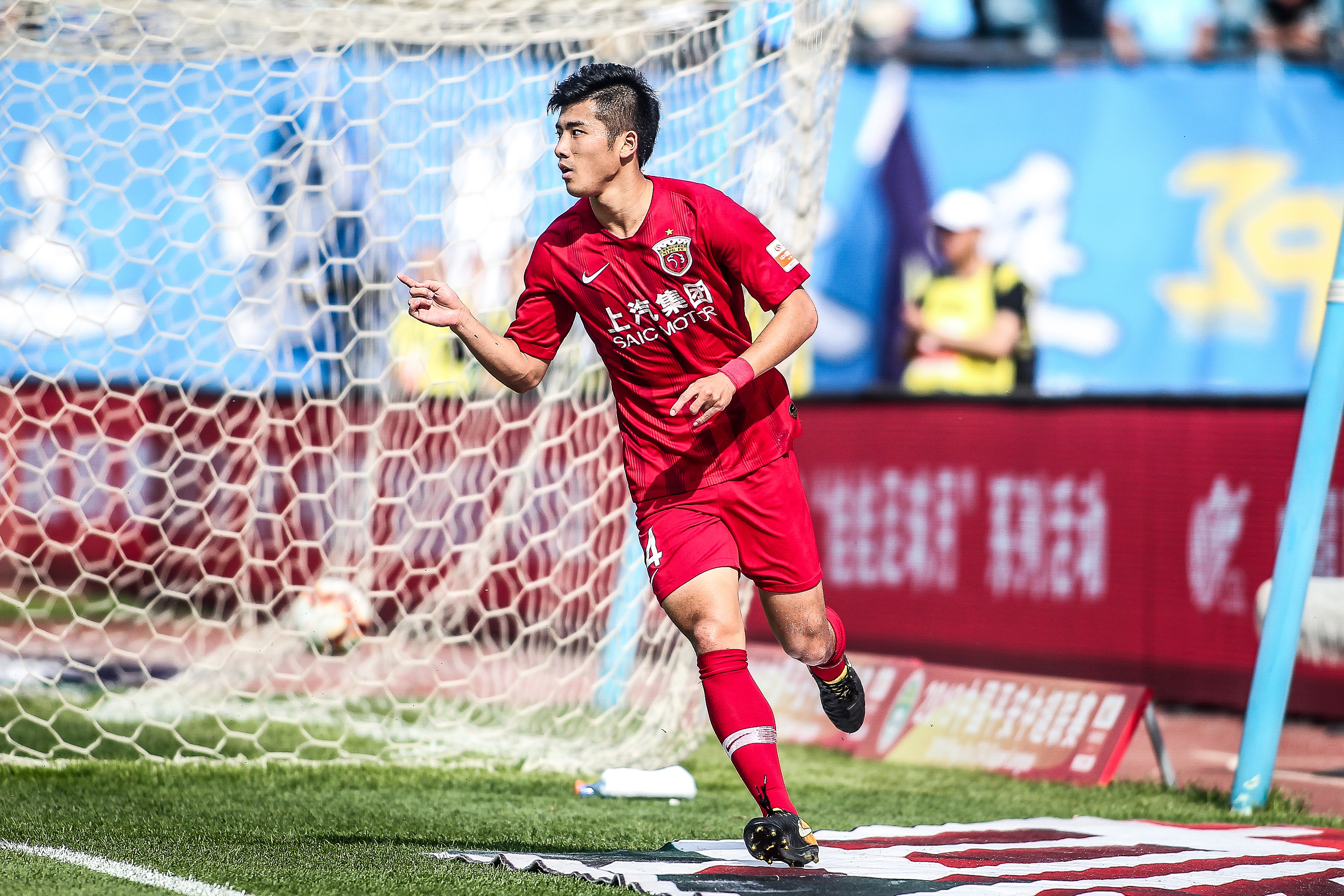 外野穿透 外野穿透